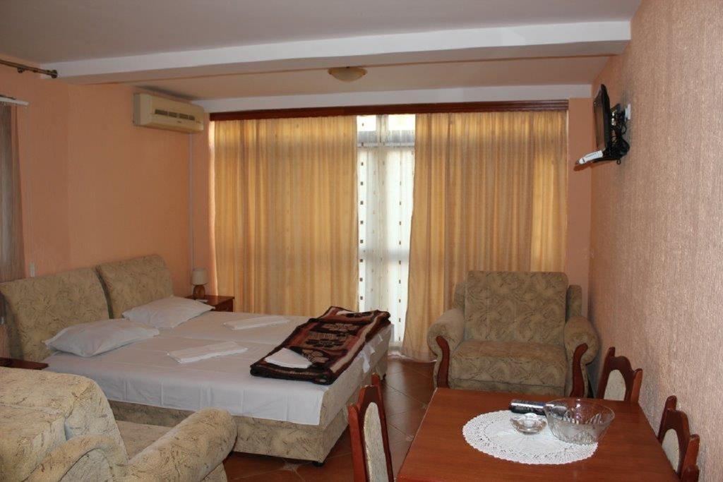 Guest House Zlatibor Будва Номер фото